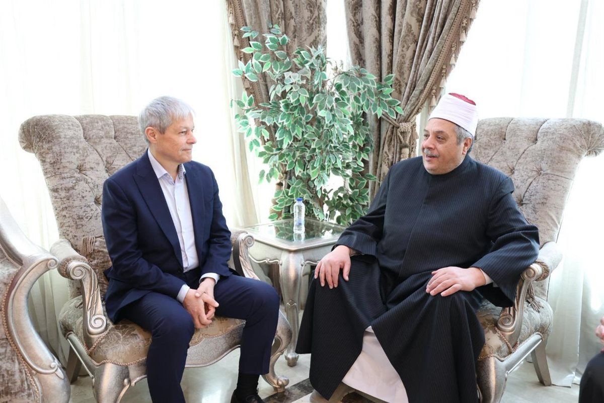 أيمن عبدالغني يستقبل المرشح الروماني لمنصب الأمين العام للمنظمة الدولية للفرنكوفونية 