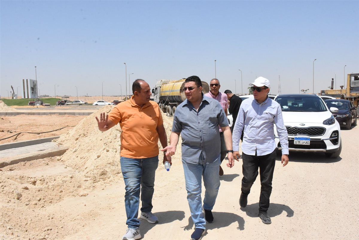 رئيس جهاز القاهرة الجديدة يتفقد مشروع بيت الوطن بالتجمع الرابع
