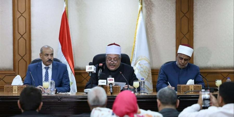 وكيل الأزهر: طبيب بكل لجنة و3 مراحل لمراجعة أوراق الإجابة لضمان حصول الطلاب على حقوقهم كاملة
