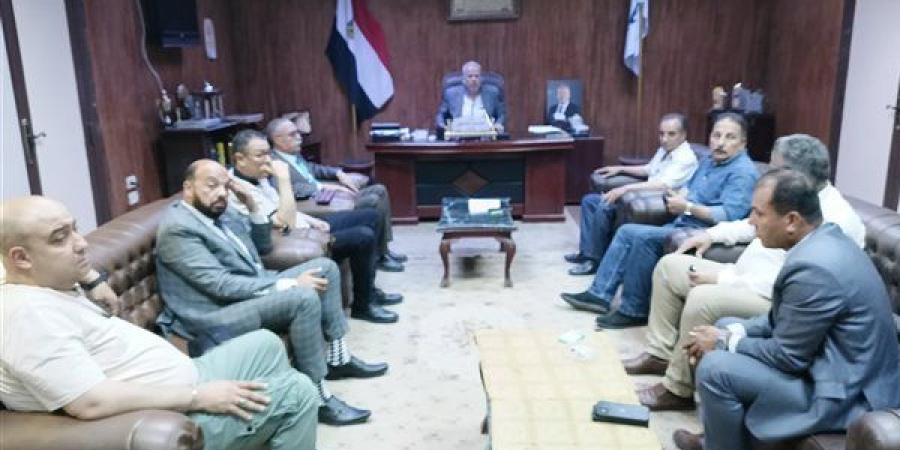 وكيل الشباب والرياضة يجتمع  بالصحفيين بالغربية